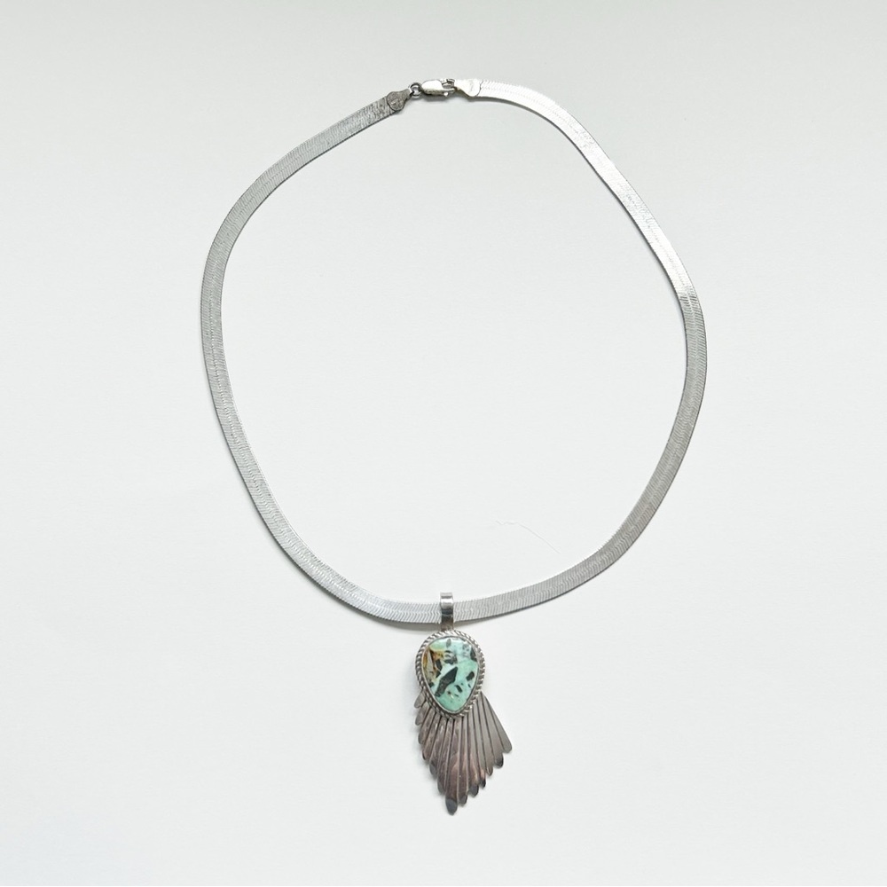 Stunning Vintage Southwestern Turquoise Sterling Silver Necklace - Picture 7 of 9